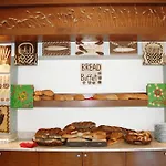 Zena Hotel 5*